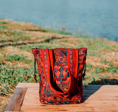Red Bird Pattern Hmong Embroidered Tote Bag – BG312REDBFS